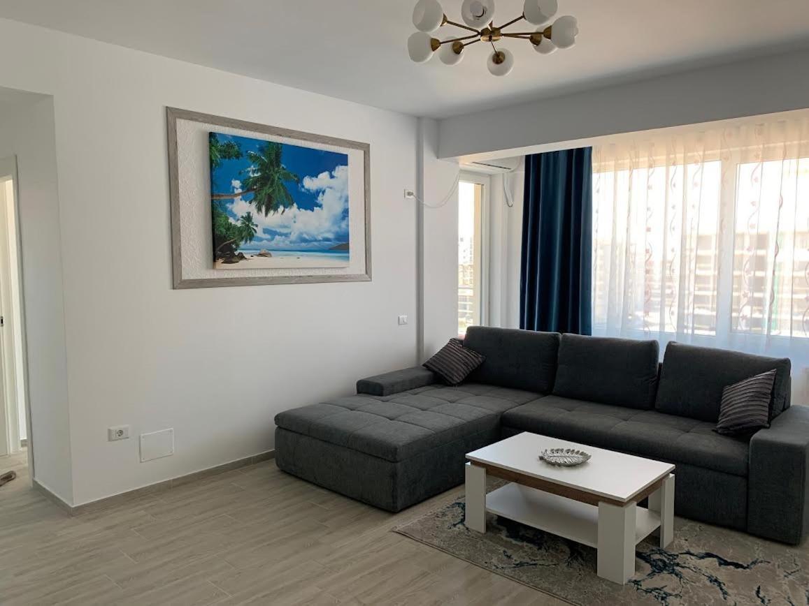 49Er Apartament Năvodari Buitenkant foto